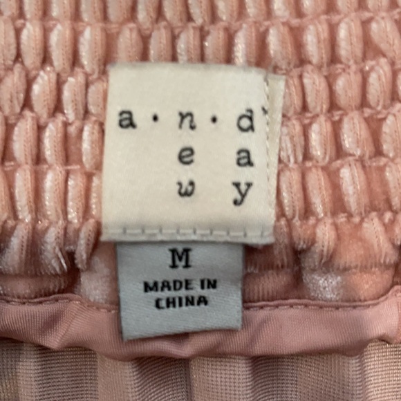 BUNDLE OF (5) SKIRTS - Picture 14 of 16